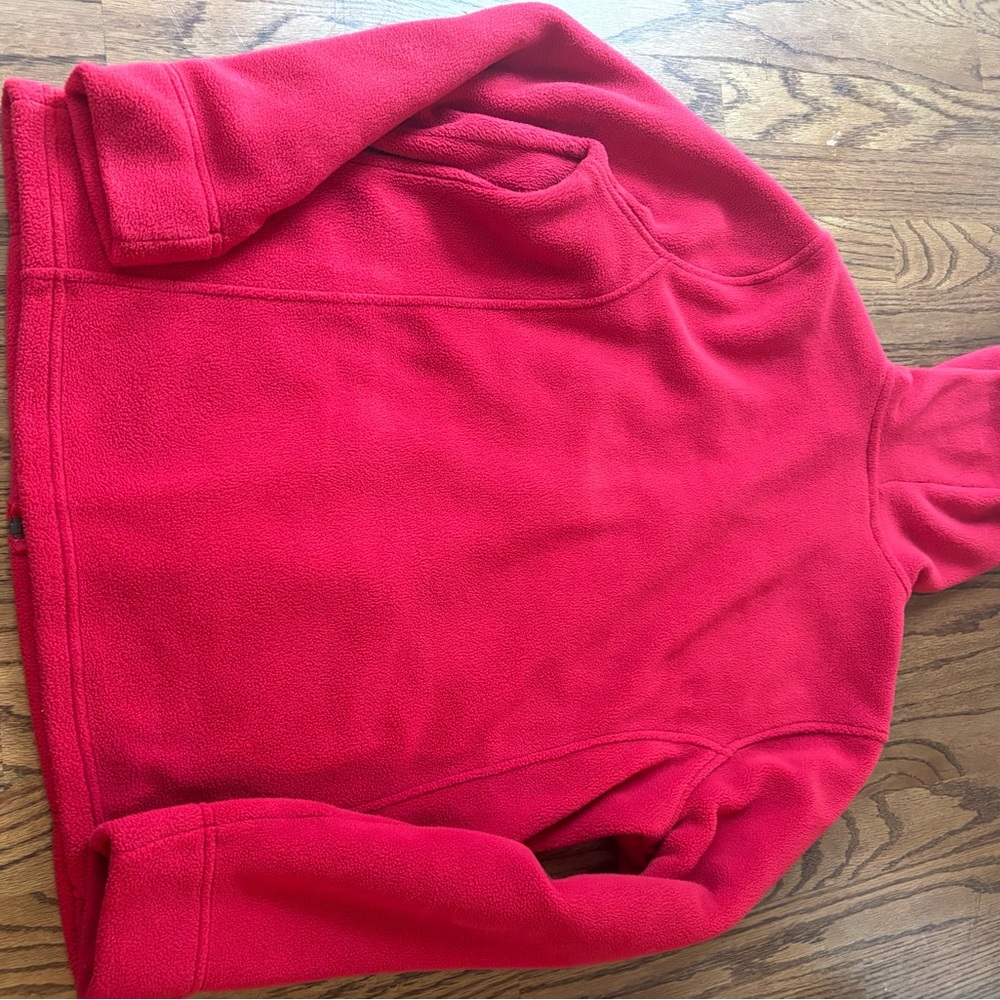 L.L. Bean Bold Raspberry Red Women's Fleece jacket medium - Picture 2 of 4